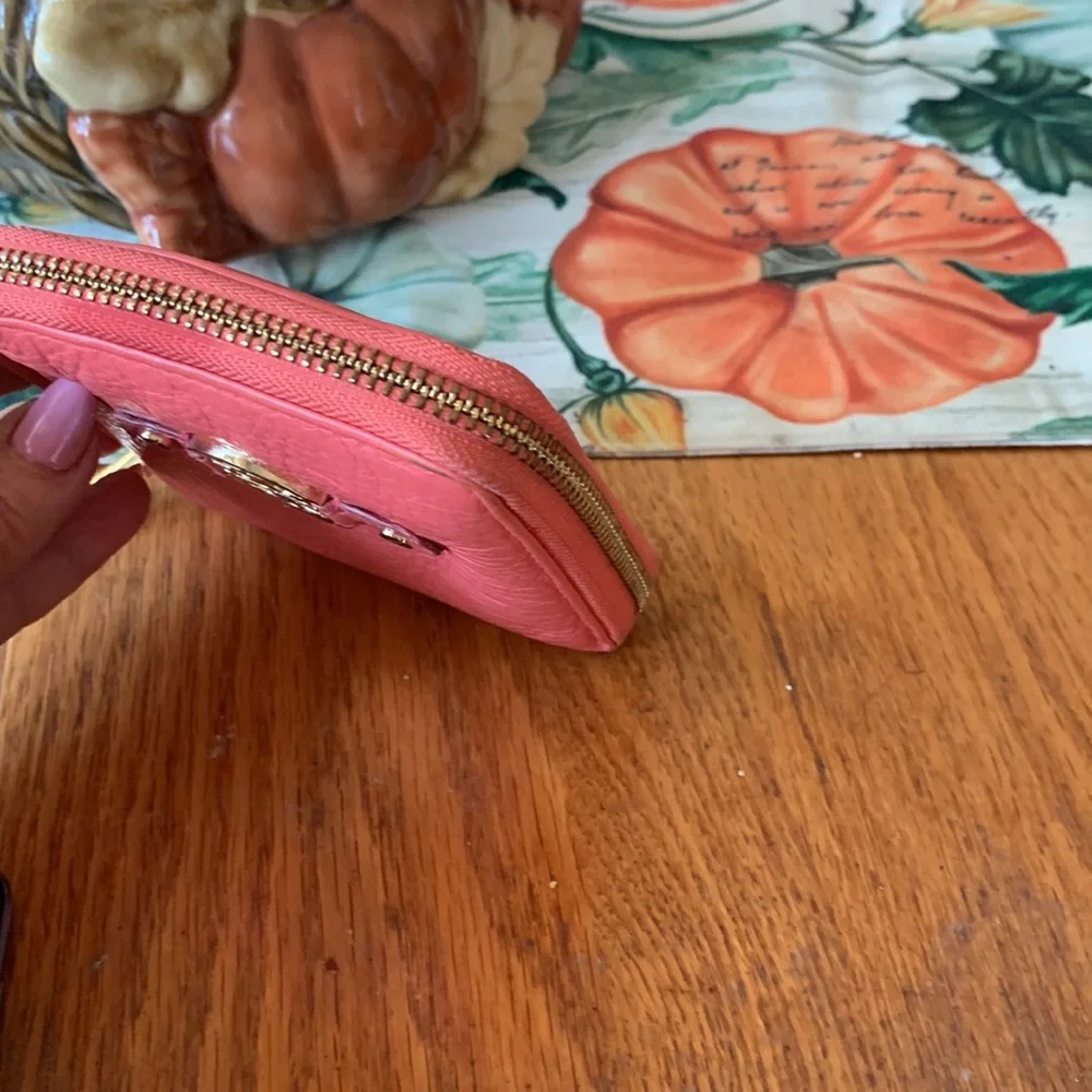 Tory Burch Leather Zip Around Wallet